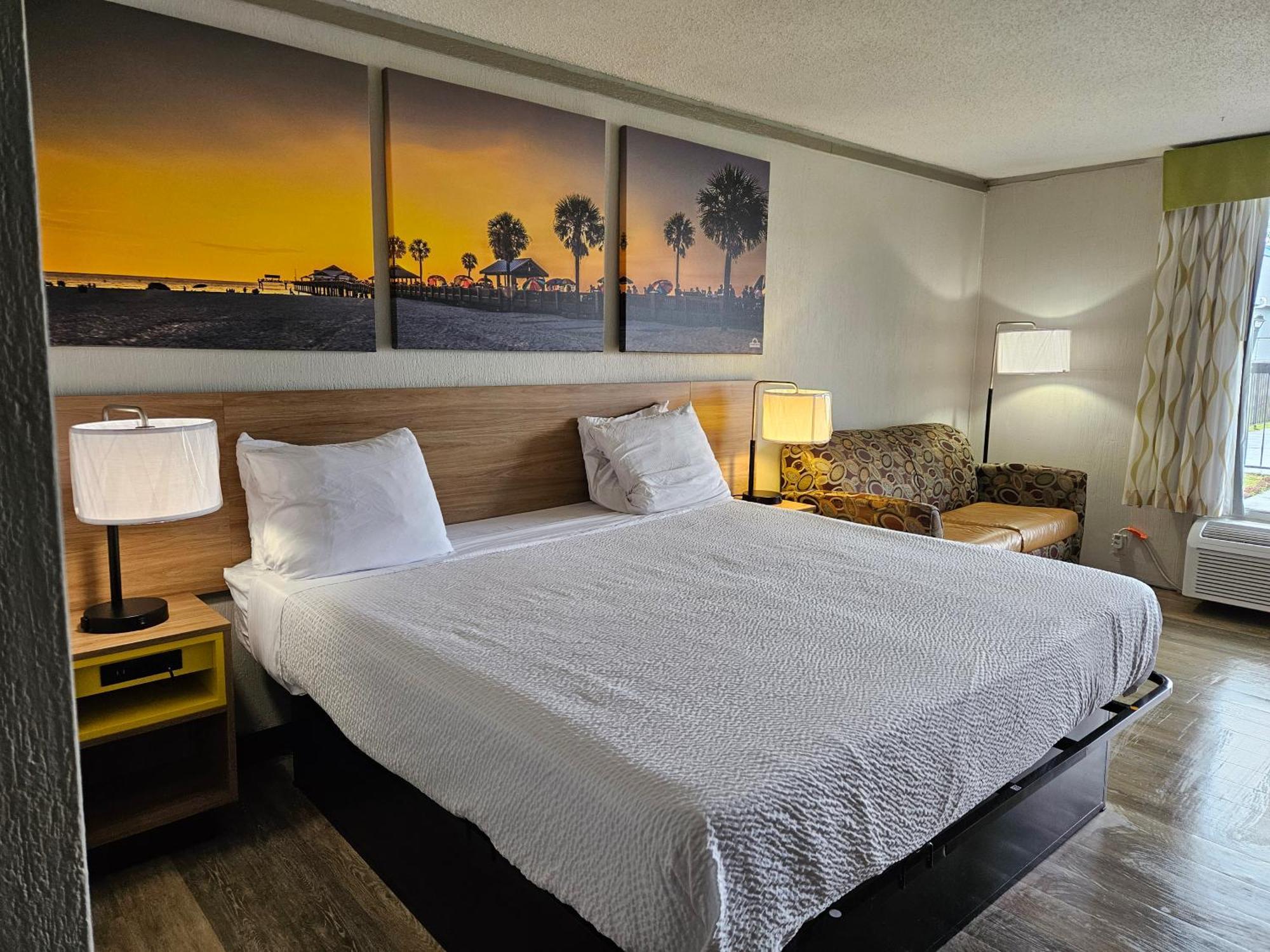 Days Inn By Wyndham Washington Bagian luar foto