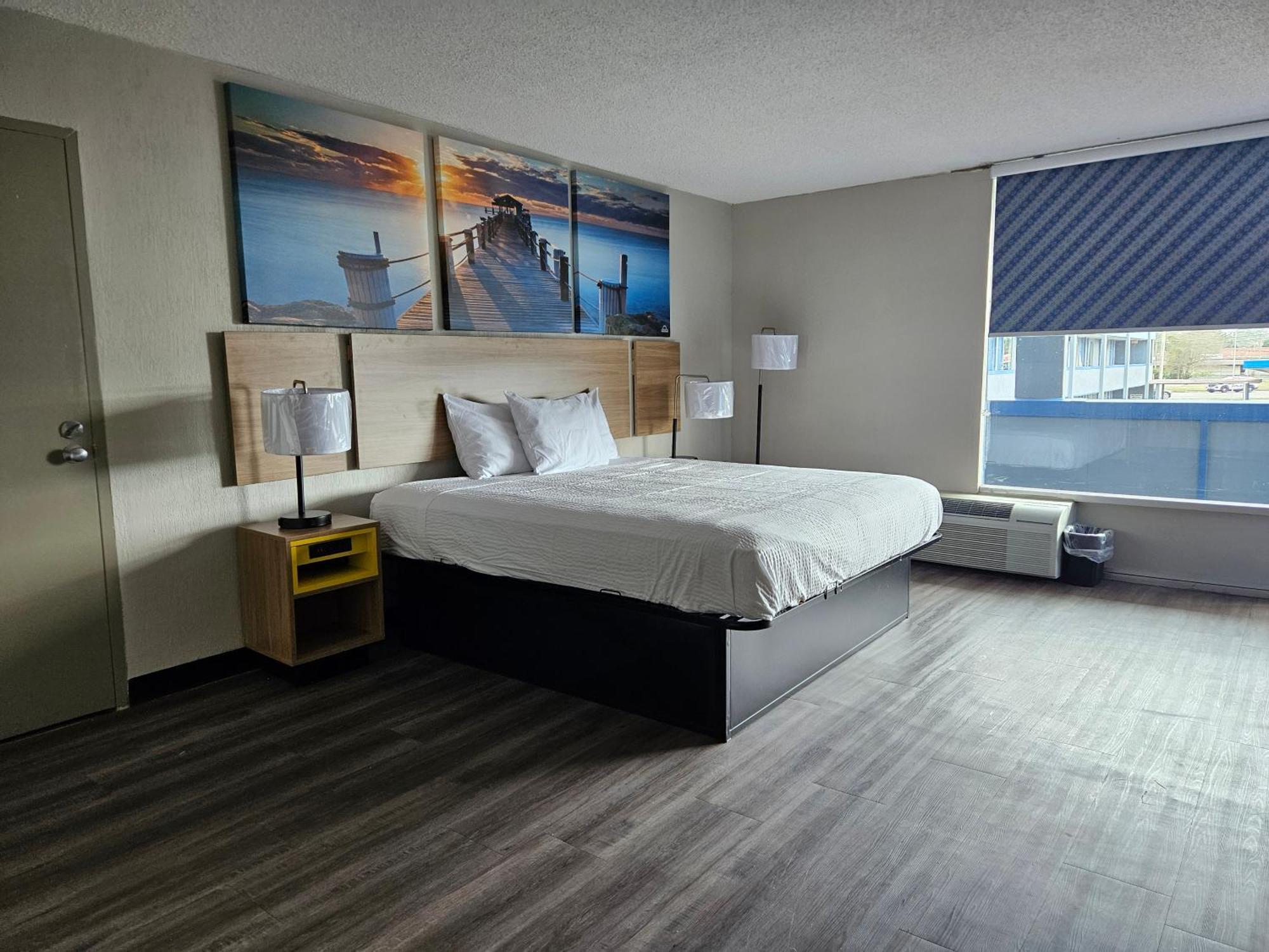 Days Inn By Wyndham Washington Bagian luar foto