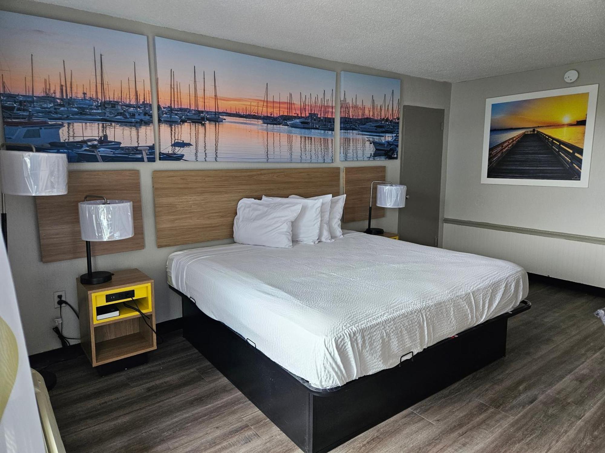 Days Inn By Wyndham Washington Bagian luar foto